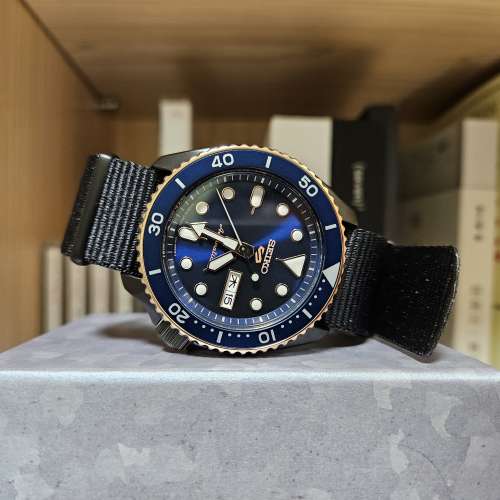  Shop Authentic Seiko 5 Sports Automatic Blue Dial Black NATO Strap Watch for Men - SBSA098 - Luxxuri