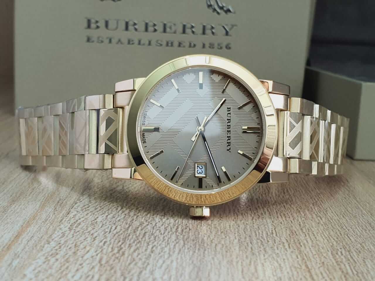  Shop Authentic Burberry The City Gold Dial Gold Steel Strap Watch for Men - BU9038 - Luxxuri
