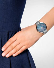  Shop Authentic Fossil Jacqueline Mother of Pearl Blue Dial Silver Mesh Strap Watch for Women - ES4322 - Luxxuri