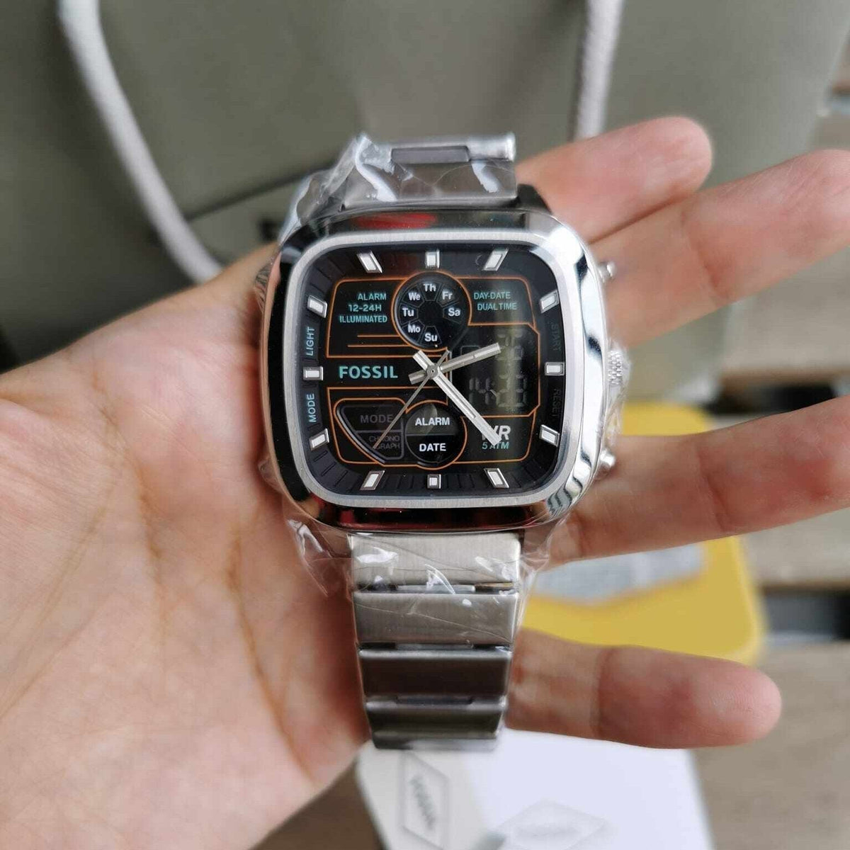  Shop Authentic Fossil Retro Analog-Digital Black Dial Silver Steel Strap Watch for Men - FS5890 - Luxxuri