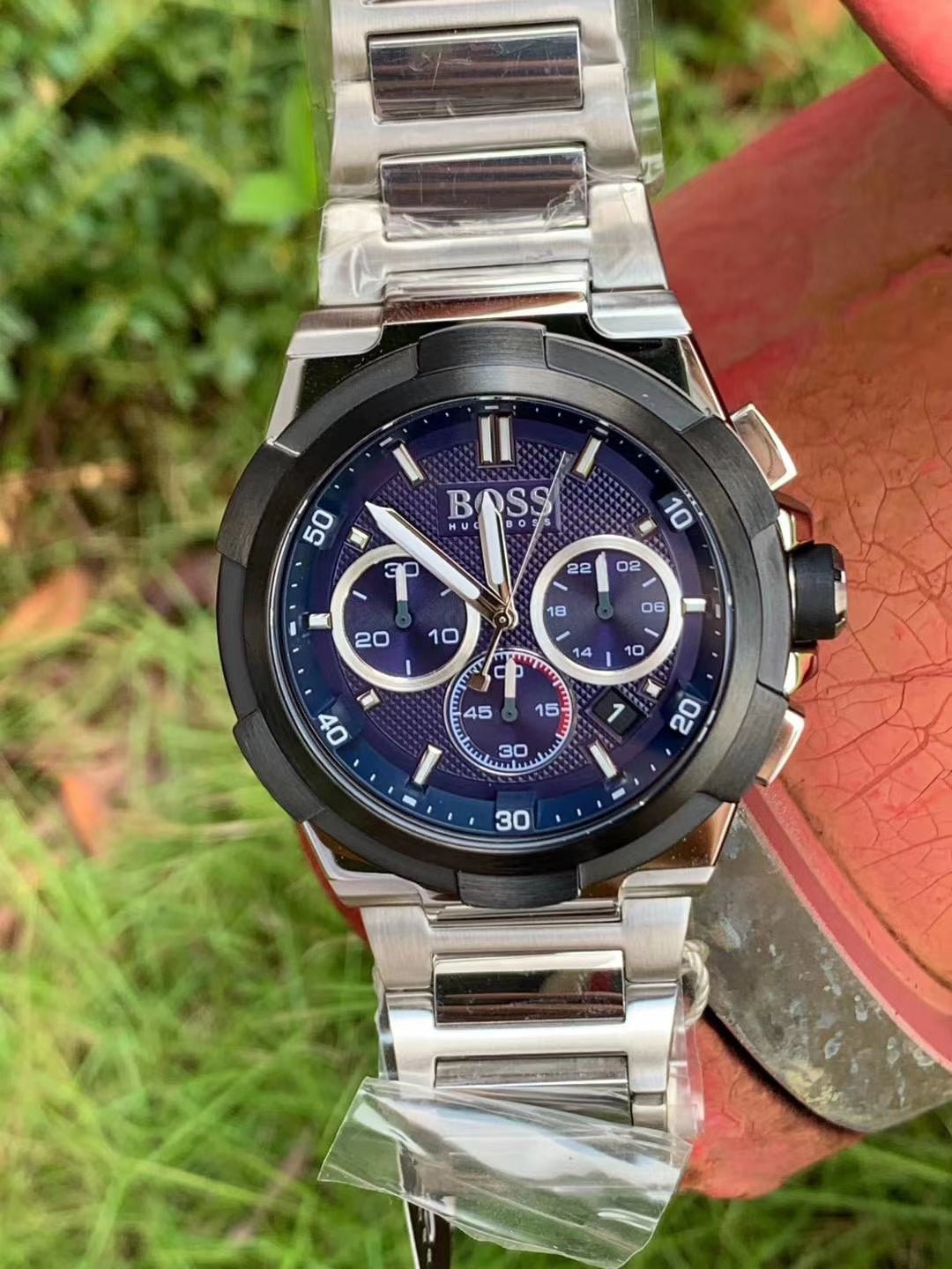  Shop Authentic Hugo Boss Supernova Chronograph Blue Dial Silver Steel Strap Watch for Men - 1513360 - Luxxuri