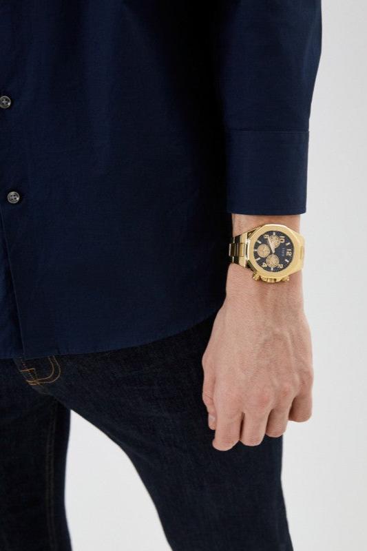  Shop Authentic Guess Empire Quartz Black Dial Gold Steel Strap Watch For Men - GW0489G2 - Luxxuri