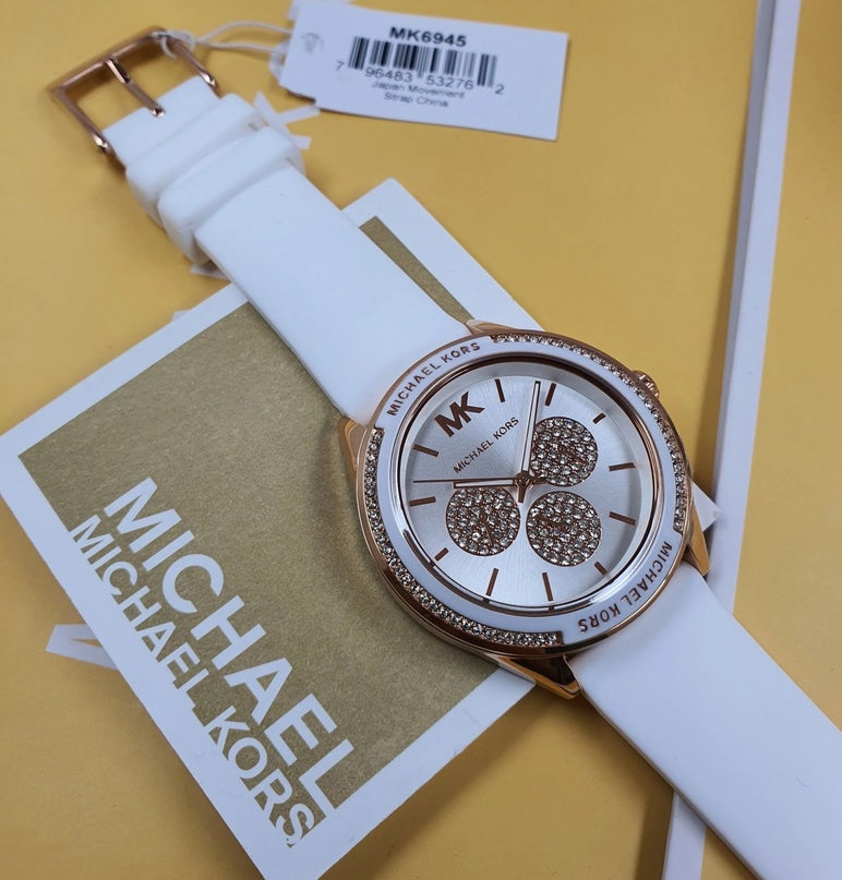  Shop Authentic Michael Kors Oversized Sport Quartz White Dial White Rubber Strap Watch For Women - MK6945 - Luxxuri