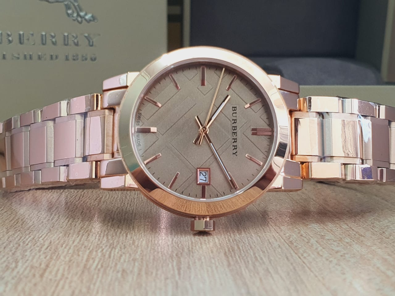  Shop Authentic Burberry The City Rose Gold Dial Rose Gold Steel Strap Watch for Women - BU9034 - Luxxuri