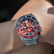  Shop Authentic Seiko 5 Sports Thong Sia Limited Edition Red Dial Silver Steel Strap Watch For Men - SSK031K1 - Luxxuri