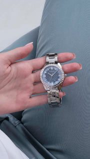  Shop Authentic Guess Glitter Burst Diamonds Blue Dial Silver Steel Strap Watch for Women - GW0405L1 - Luxxuri