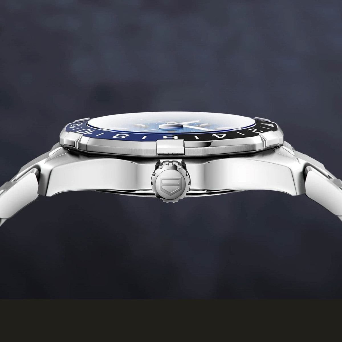  Shop Authentic Tag Heuer Aquaracer GMT Calibre 6 Automatic Blue Dial Silver Steel Strap Watch for Men - WAY201T.BA0927 - Luxxuri
