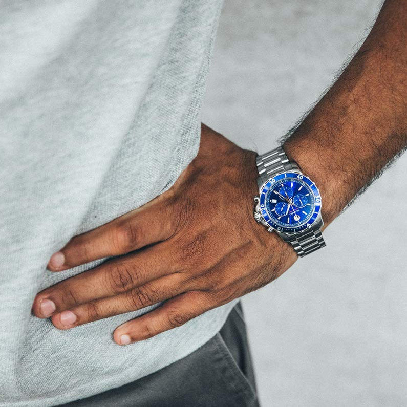  Shop Authentic Movado Series 800 Chronograph Blue Dial Silver Steel Strap Watch For Men - 2600141 - Luxxuri