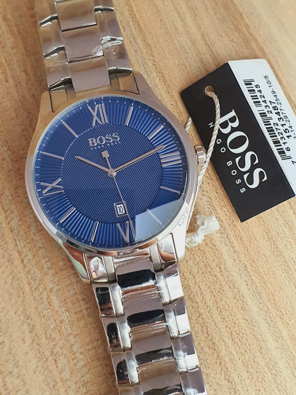  Shop Authentic Hugo Boss Governer Blue Dial Silver Steel Strap Watch for Men - 1513487 - Luxxuri