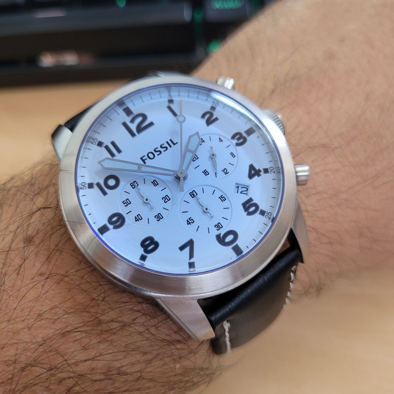  Shop Authentic Fossil Pilot Chronograph Sky Blue Dial Black Leather Strap Watch for Men - FS5162 - Luxxuri