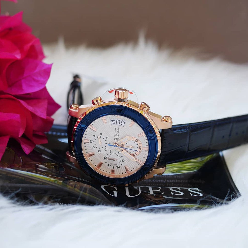  Shop Authentic Guess Pinnacle Chronograph White Dial Blue Leather Strap Watch For Men - W0673G6 - Luxxuri