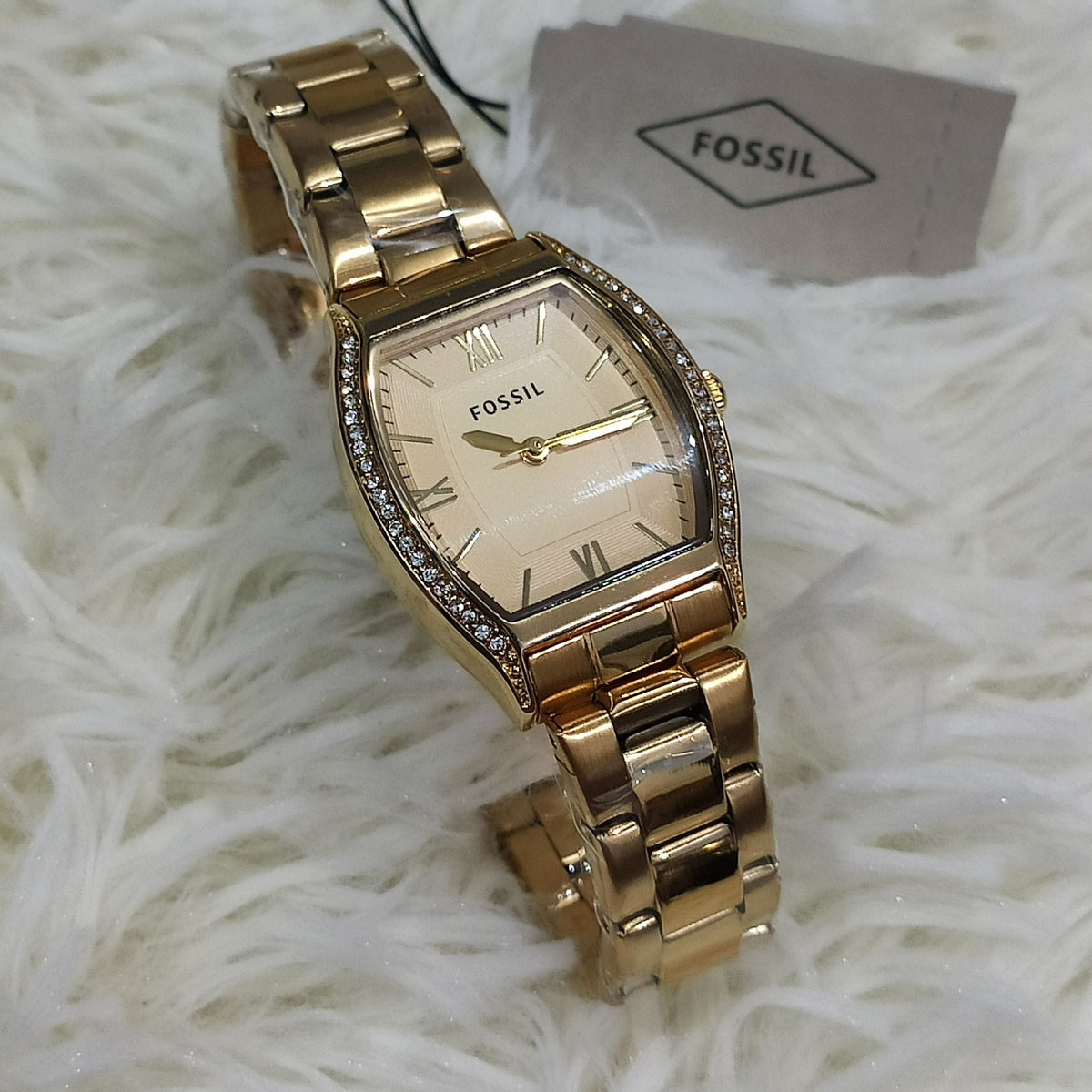  Shop Authentic Fossil Wallace Gold Tone Dial Gold Steel Strap Watch for Women - ES3176 - Luxxuri