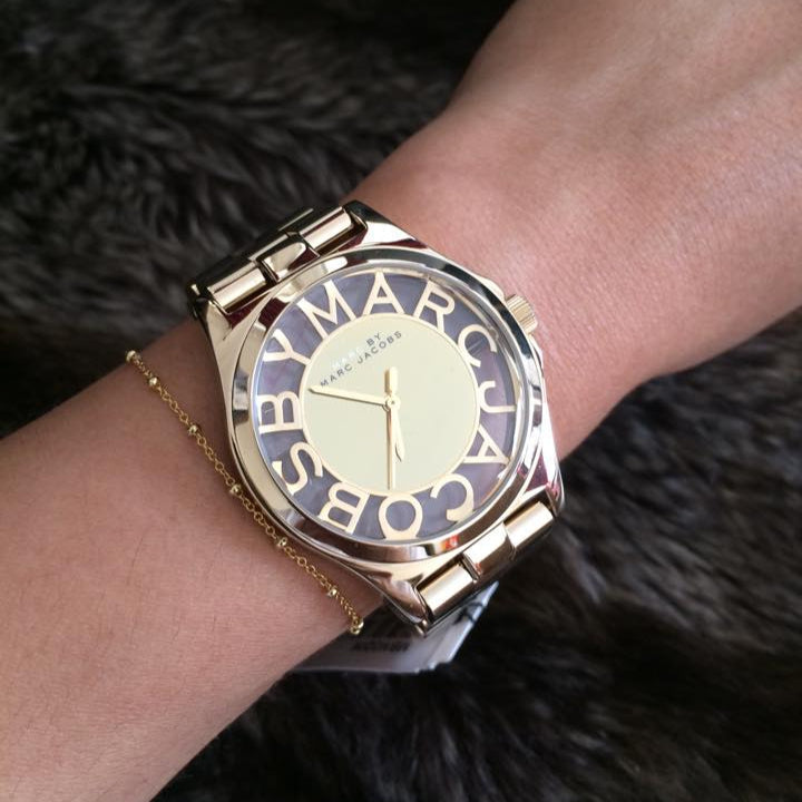  Shop Authentic Marc Jacobs Henry Transparent Gold Dial Gold Steel Strap Watch for Women - MBM3206 - Luxxuri