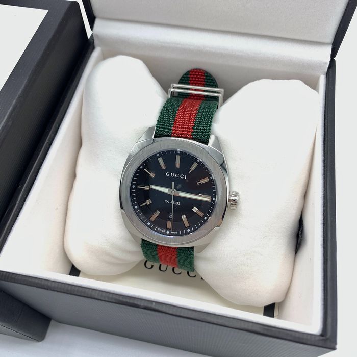  Shop Authentic Gucci GG2570 Quartz Black Dial Green & Red Nylon Strap Watch For Men - YA142305 - Luxxuri