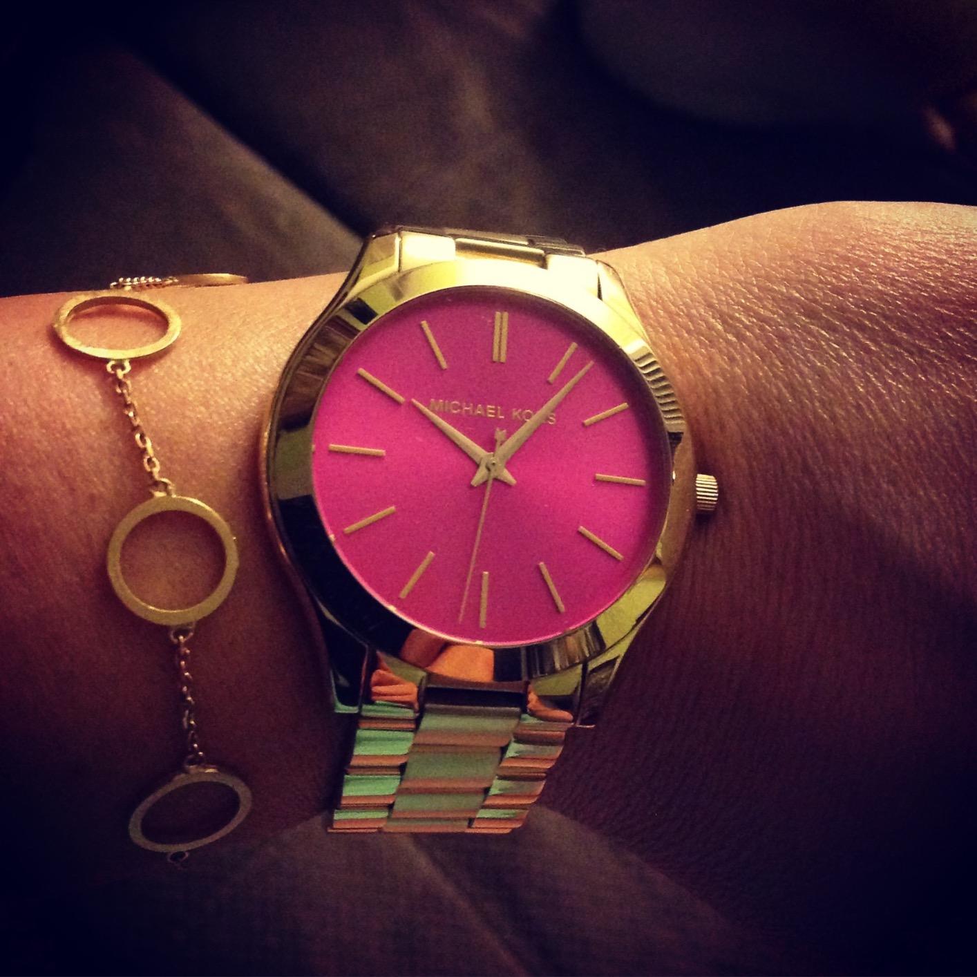  Shop Authentic Michael Kors Slim Runway Pink Dial Rose Gold Steel Strap Watch for Women - MK3264 - Luxxuri