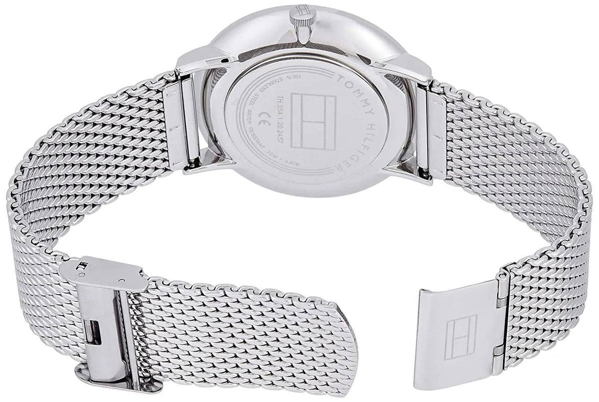  Shop Authentic Tommy Hilfiger Brooklyn Quartz Blue Dial Silver Mesh Bracelet Watch for Men - 1791505 - Luxxuri