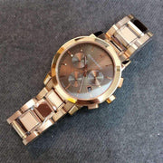  Shop Authentic Burberry The City Grey Dial Rose Gold Steel Strap Unisex Watch - BU9754 - Luxxuri