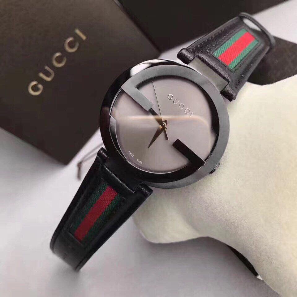  Shop Authentic Gucci Interlocking G XL Black Dial Red & Green Leather Strap Watch For Men - YA133206 - Luxxuri