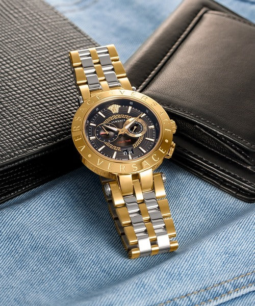  Shop Authentic Versace V-Race Quartz Black Dial Gold Steel Strap Watch For Men - VEBV00519 - Luxxuri