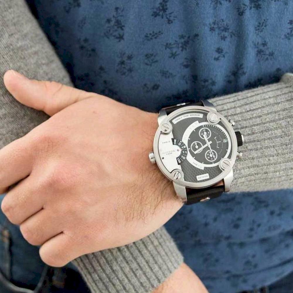  Shop Authentic Diesel Little Daddy Black Dial Black Leather Strap Watch For Men - DZ7256 - Luxxuri