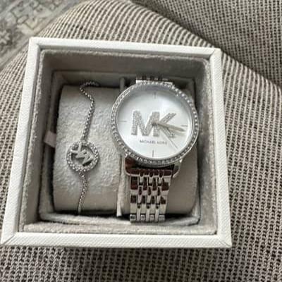  Shop Authentic Michael Kors Melissa Quartz Silver Dial Silver Steel Strap Watch for Women - MK4370 - Luxxuri