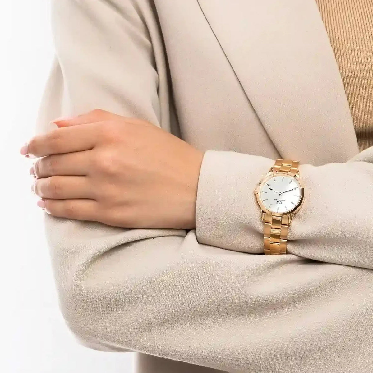  Shop Authentic Daniel Wellington Iconic Link White Dial Rose Gold Steel Strap Watch For Women - DW00100211 - Luxxuri