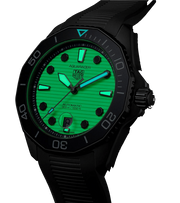  Shop Authentic Tag Heuer Aquaracer Professional 300 Automatic White Dial Black Rubber Strap Watch for Men - WBP201D.FT6197 - Luxxuri