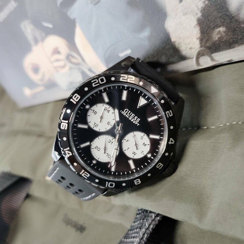  Shop Authentic Guess Odyssey Quartz Black Dial Black Silicone Strap Watch For Men - W1108G3 - Luxxuri