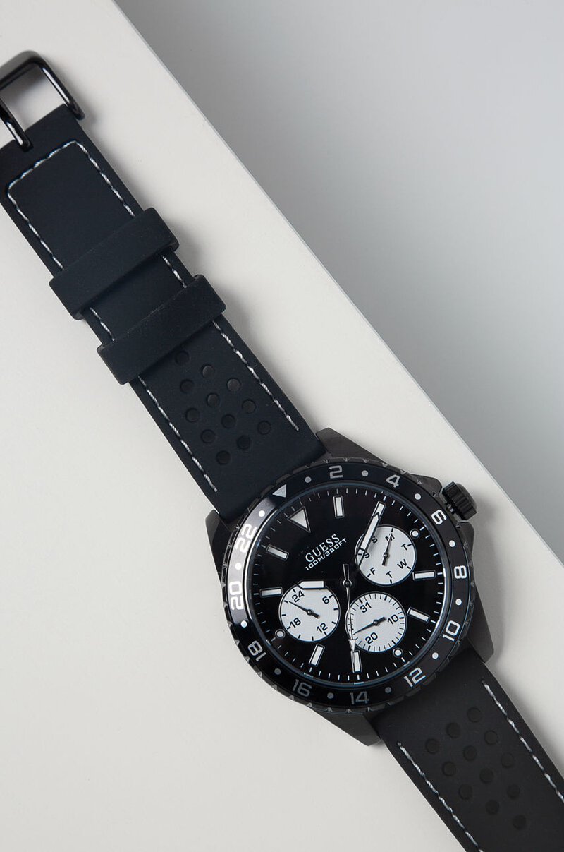  Shop Authentic Guess Odyssey Quartz Black Dial Black Silicone Strap Watch For Men - W1108G3 - Luxxuri