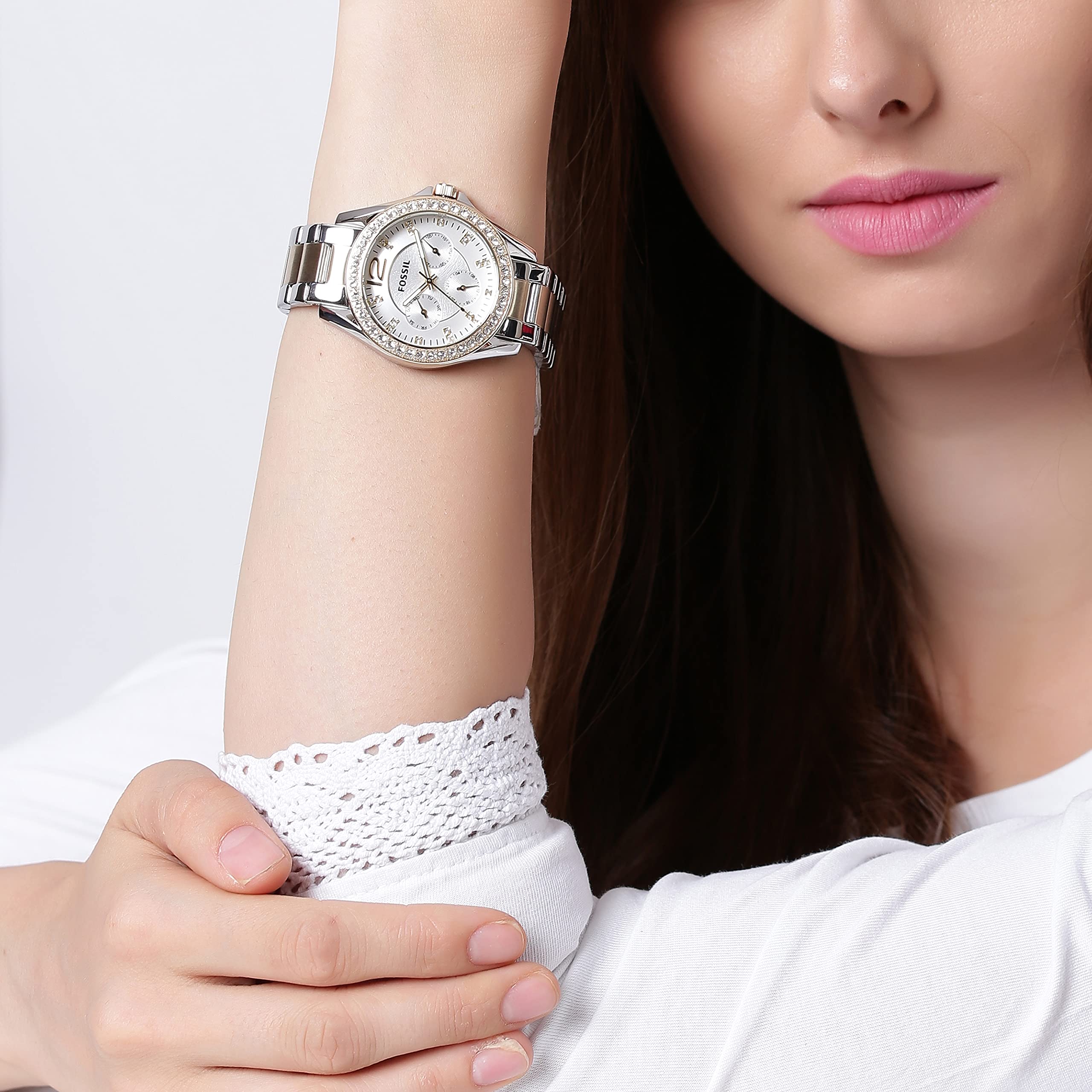  Shop Authentic Fossil Riley White Dial Two Tone Steel Strap Watch for Women - ES3204 - Luxxuri