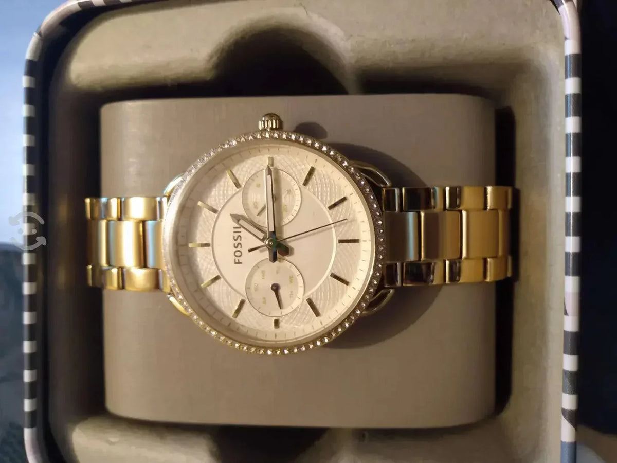  Shop Authentic Fossil Tailor Gold Dial Gold Steel Strap Watch for Women - ES4263 - Luxxuri