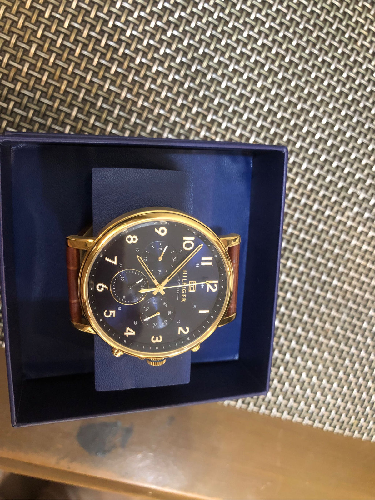  Shop Authentic Tommy Hilfiger Daniel Blue Dial Brown Leather Strap Watch for Men - 1710380 - Luxxuri