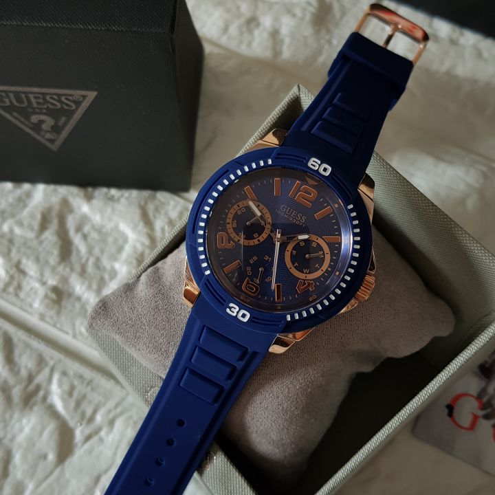  Shop Authentic Guess Trade Blue Dial Blue Silicone Strap Watch for Men - W0967G2 - Luxxuri