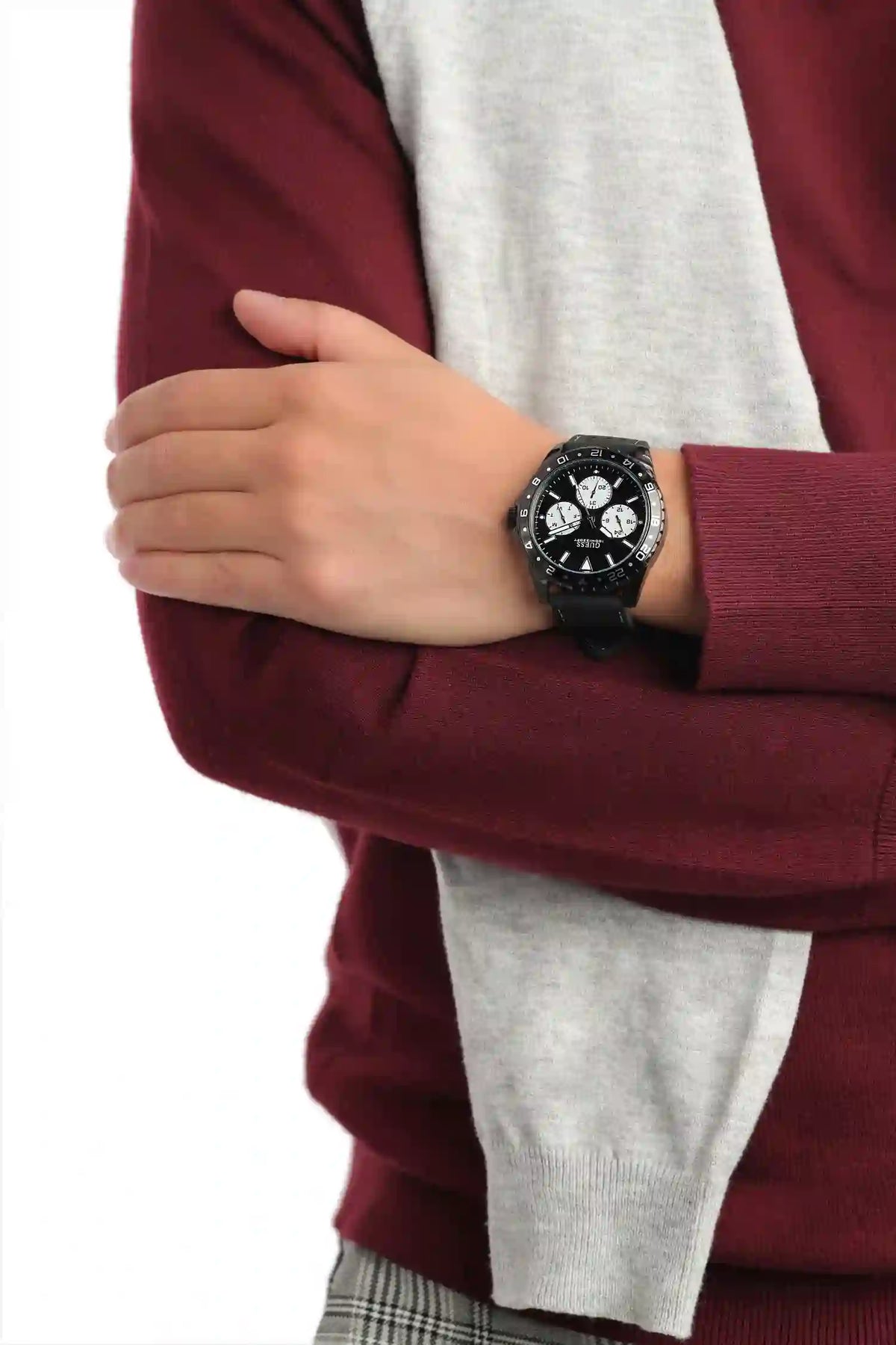  Shop Authentic Guess Odyssey Quartz Black Dial Black Silicone Strap Watch For Men - W1108G3 - Luxxuri