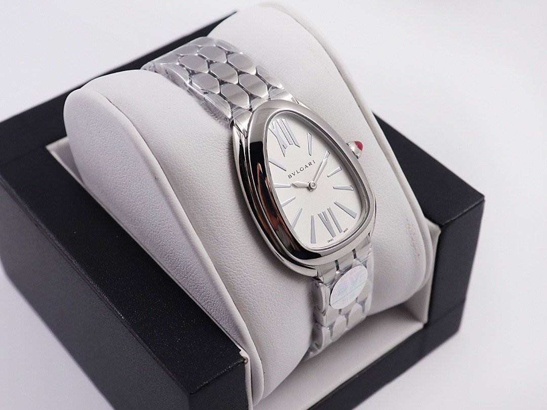  Shop Authentic Bvlgari Serpenti Seduttori Quartz White Dial Silver Steel Strap Watch for Women - SERPENTI103141 - Luxxuri
