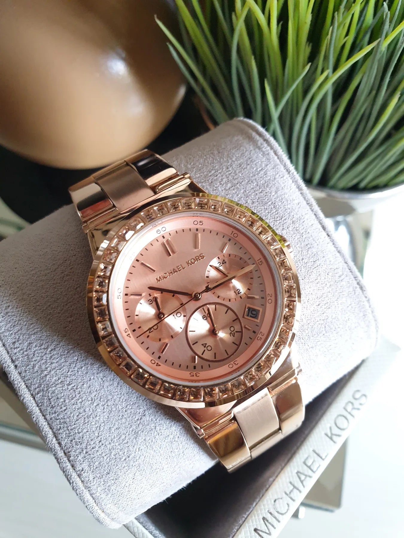  Shop Authentic Michael Kors Dylan Rose Gold Rose Gold Steel Strap Watch for Women - MK5586 - Luxxuri