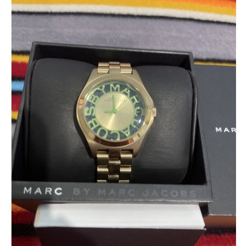  Shop Authentic Marc Jacobs Henry Gold Dial Gold Steel Strap Watch for Women - MBM3295 - Luxxuri