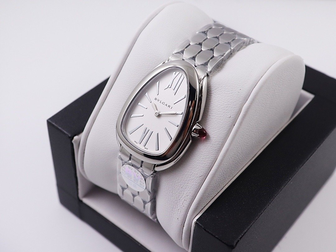  Shop Authentic Bvlgari Serpenti Seduttori Quartz White Dial Silver Steel Strap Watch for Women - SERPENTI103141 - Luxxuri