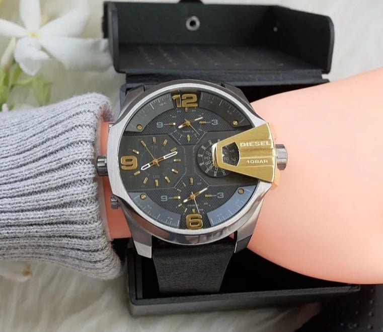  Shop Authentic Diesel Uber Chief Two Hand Black Dial Black Leather Strap Watch For Men - DZ7377 - Luxxuri