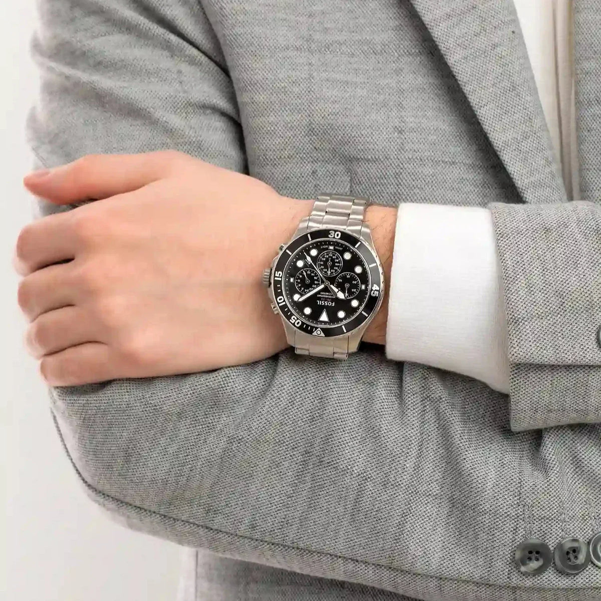  Shop Authentic Fossil FB-03 Chronograph Black Dial Silver Steel Strap Watch for Men - FS5725 - Luxxuri