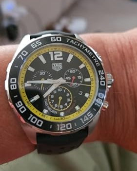  Shop Authentic Tag Heuer Formula 1 Black Dial Men's Watch - CAZ101AC.FT8024 - Luxxuri