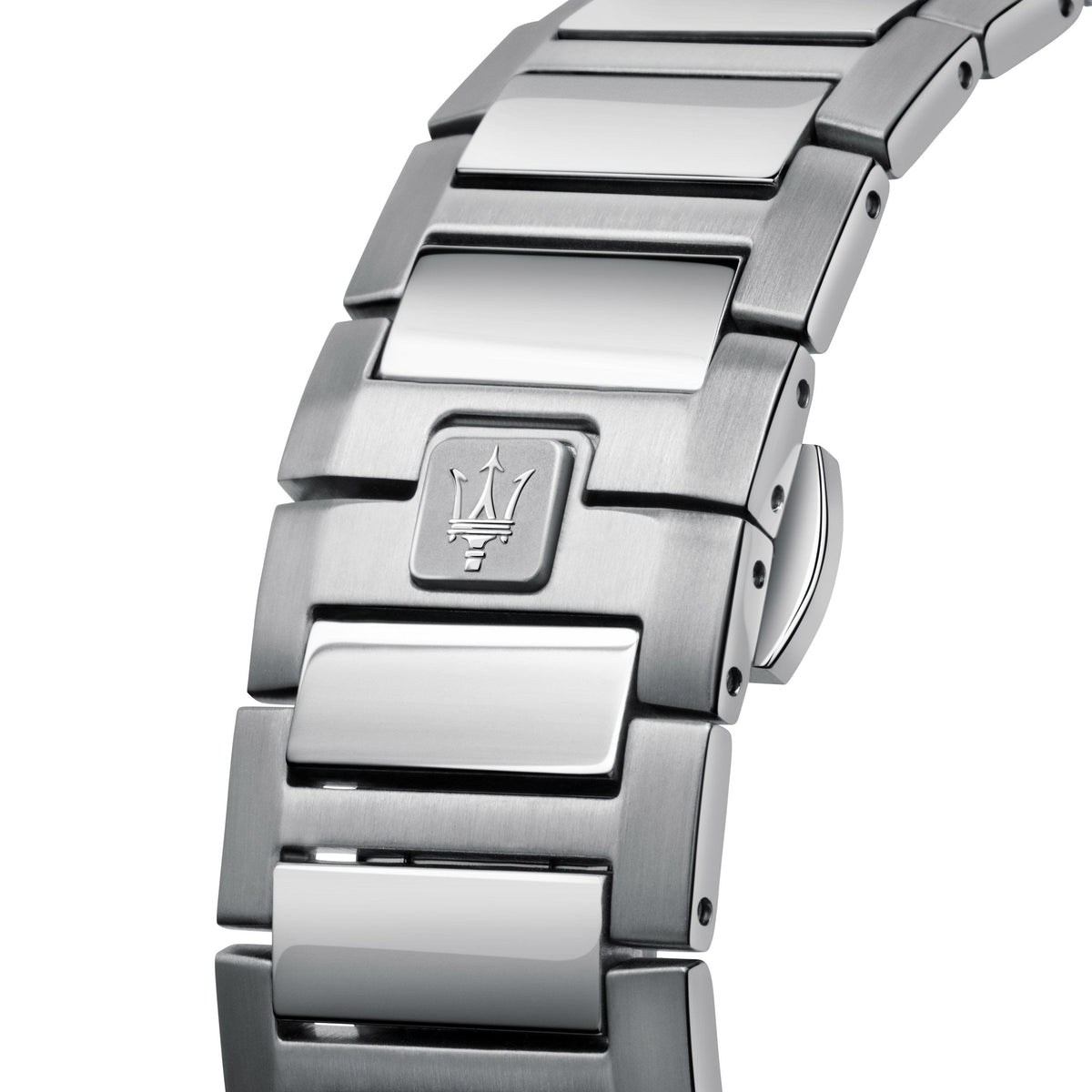  Shop Authentic Maserati Stile Analog Black Dial Silver Steel Strap Watch For Men - R8853142003 - Luxxuri