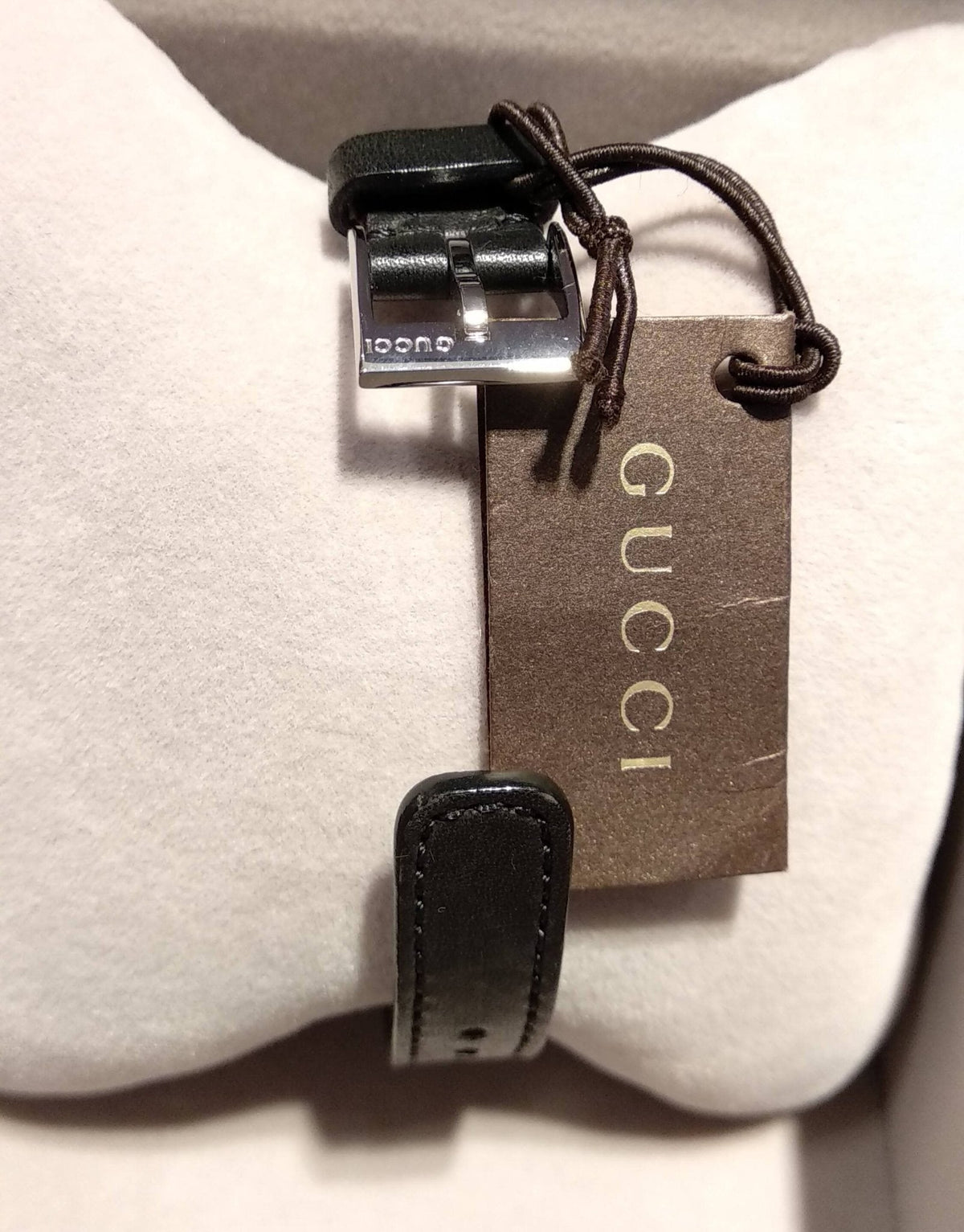 Shop Authentic Gucci G Interlocking Black Dial Black Leather Strap Watch For Women - YA133501 - Luxxuri
