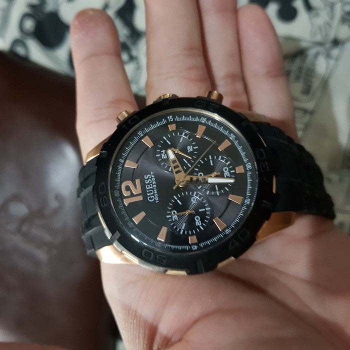  Shop Authentic Guess Caliber Chronograph Black Dial Black Rubber Strap Watch for Men  - W0864G2 - Luxxuri