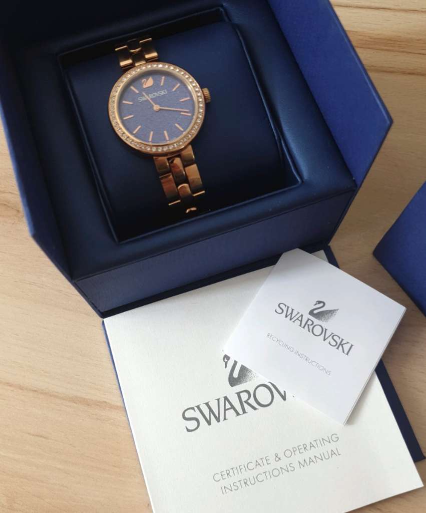  Shop Authentic Swarovski Daytime Glittering Blue Dial Rose Gold Steel Strap Watch for Women - 5182277 - Luxxuri