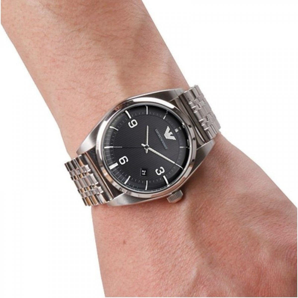  Shop Authentic Emporio Armani Classic Analog Black Dial Silver Steel Strap Watch For Men - AR0369 - Luxxuri