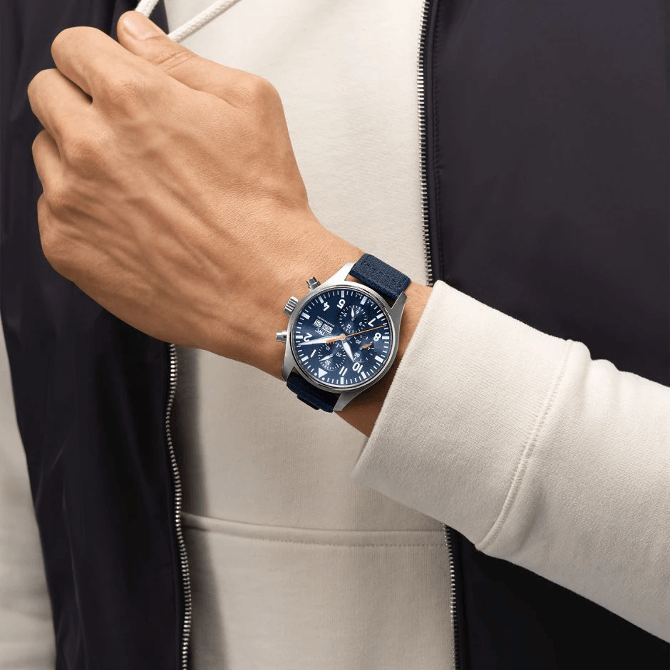  Shop Authentic IWC Pilot's Automatic Chronograph 43mm Blue Dial Blue Calfskin Strap Watch for Men - IW377729 - Luxxuri