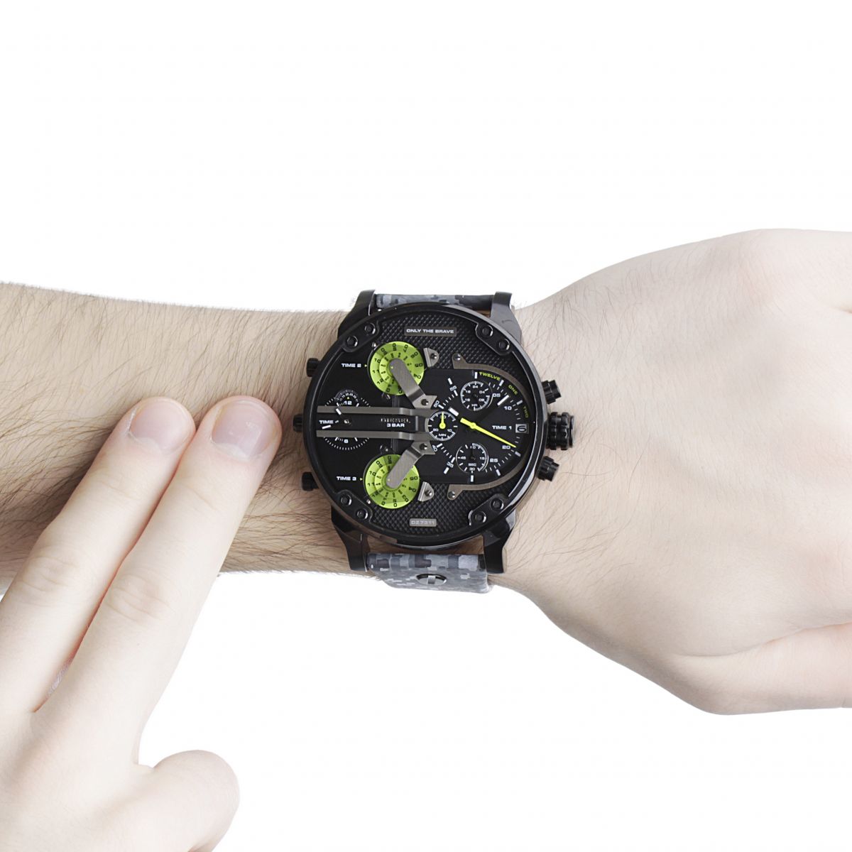  Shop Authentic Diesel Big Daddy Chronograph Black Dial Black Leather Strap Watch For Men - DZ7311 - Luxxuri