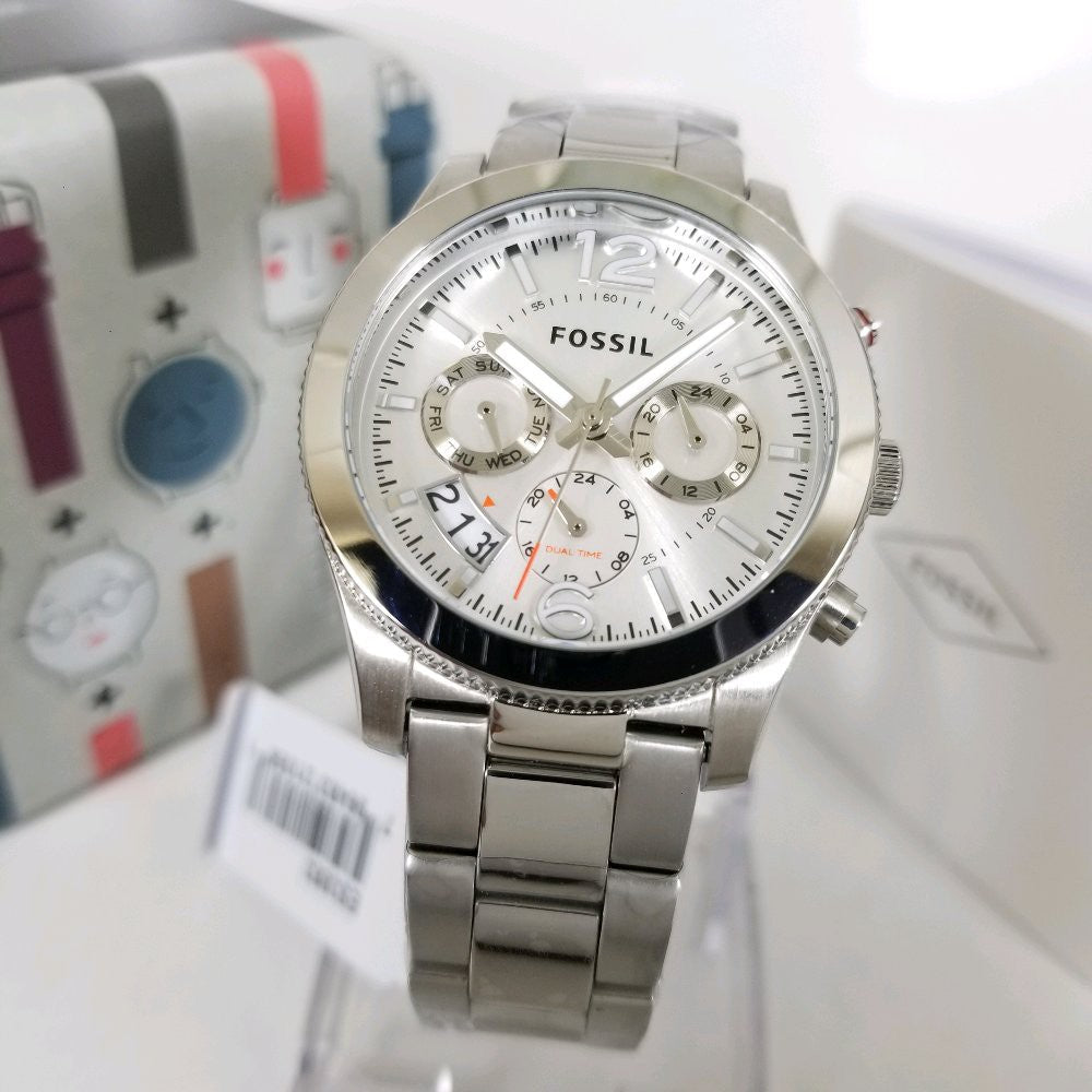  Shop Authentic Fossil Boyfriend Multifunction Silver Dial Silver Steel Strap Watch for Women - ES3883 - Luxxuri