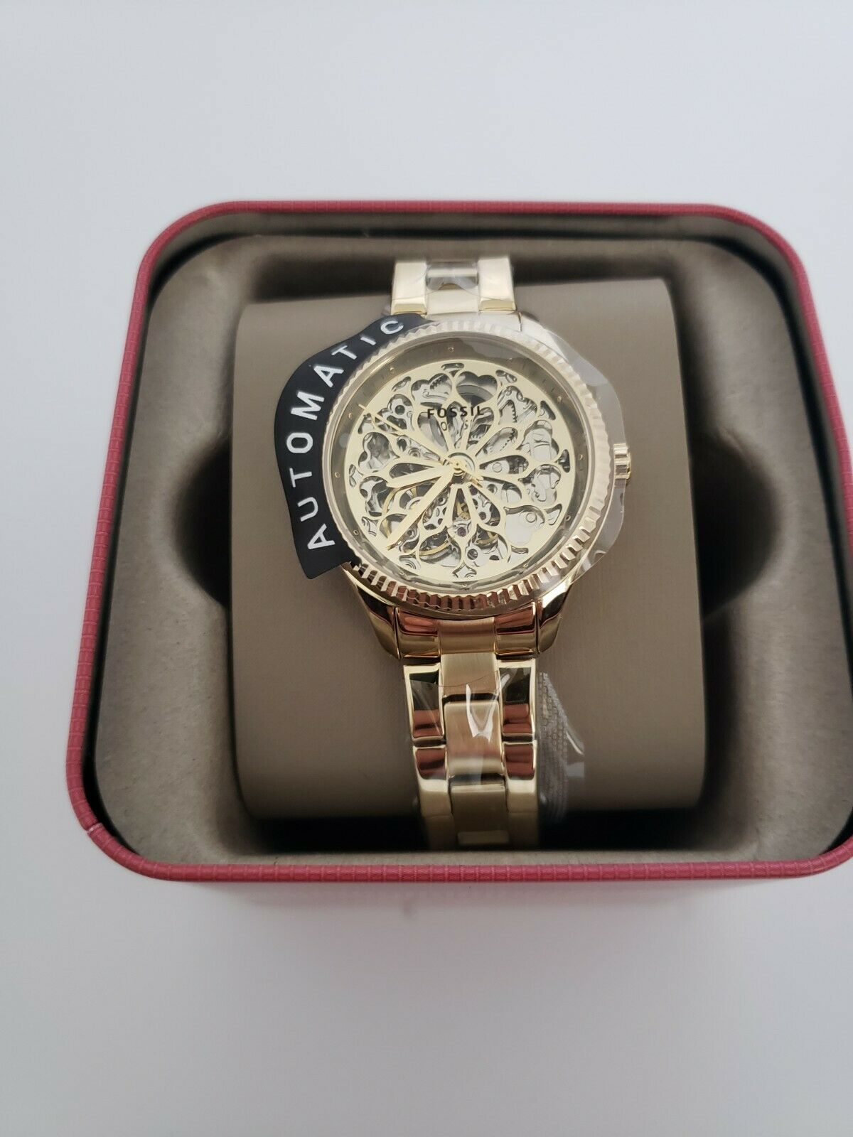 Shop Authentic Fossil Rye Automatic Skeleton Gold Dial Gold Steel Strap Watch for Women - BQ3755 - Luxxuri
